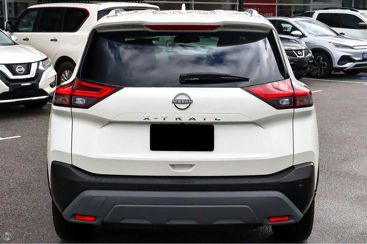2025 Nissan X-TRAIL ST-L T33