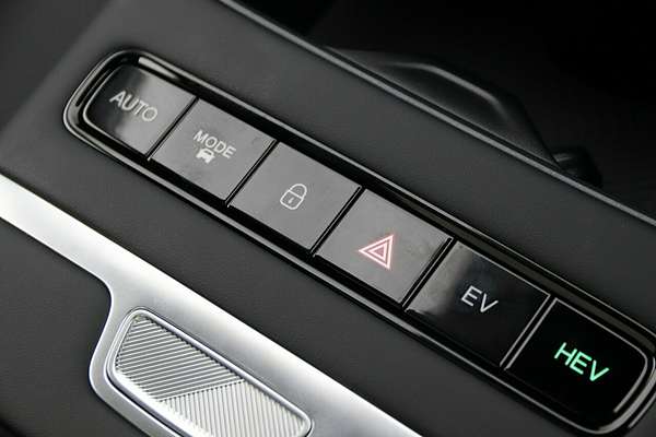 2025 Jaecoo J7 SHS Summit