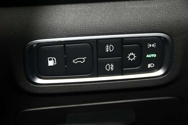 2025 Jaecoo J7 SHS Summit