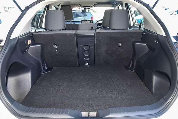 2022 Toyota YARIS CROSS GX HYBRID (AWD) MXPJ15R