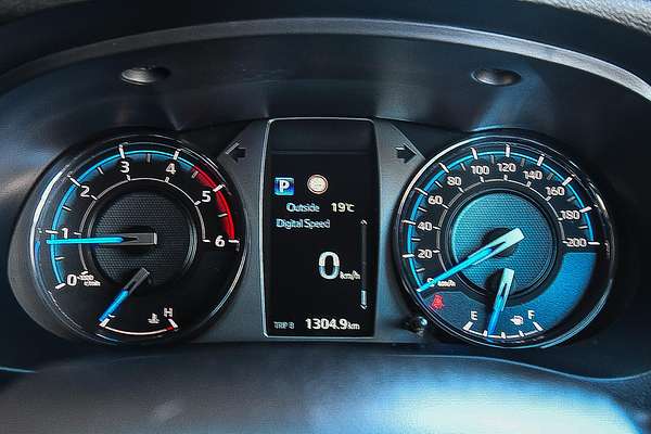 2021 Toyota HILUX RUGGED X (4x4) GUN126R FACELIFT 4X4