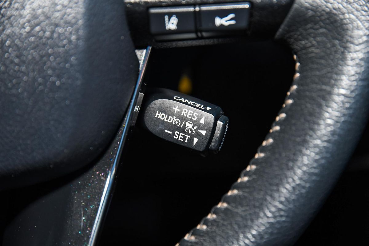 2021 Toyota HILUX RUGGED X (4x4) GUN126R FACELIFT 4X4