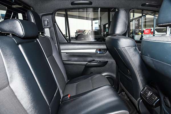 2021 Toyota HILUX RUGGED X (4x4) GUN126R FACELIFT 4X4