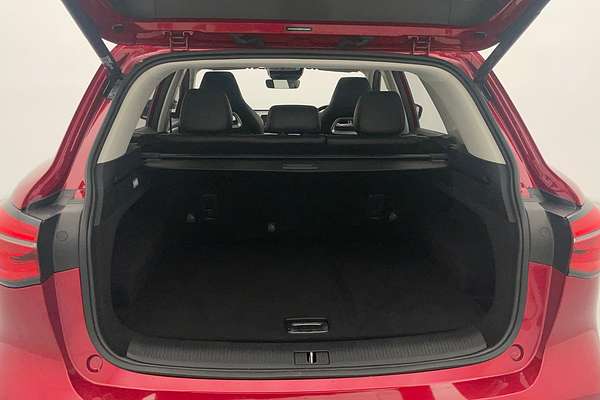 2021 MG HS Essence SAS23