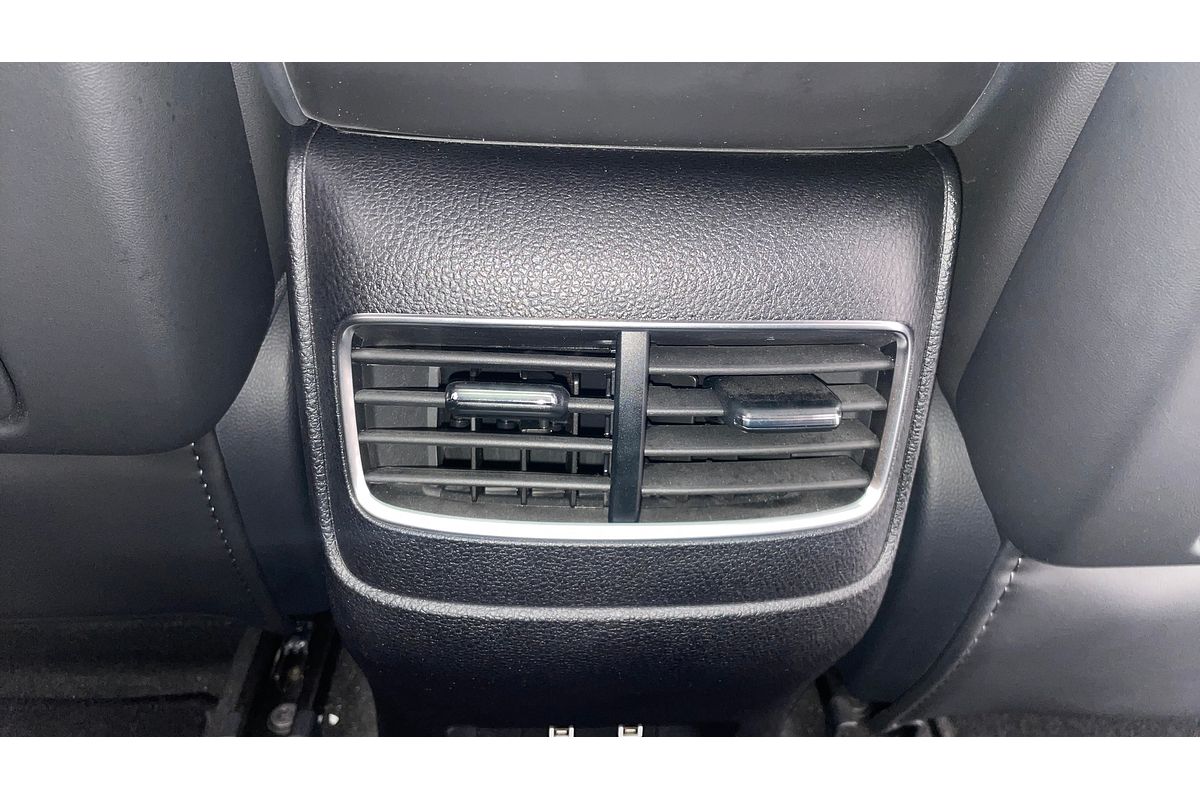 2021 MG HS Essence SAS23