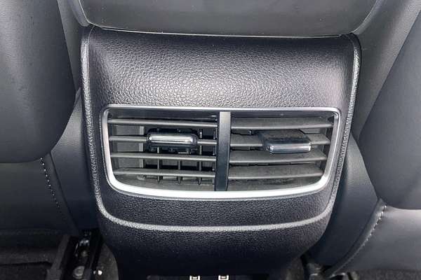 2021 MG HS Essence SAS23