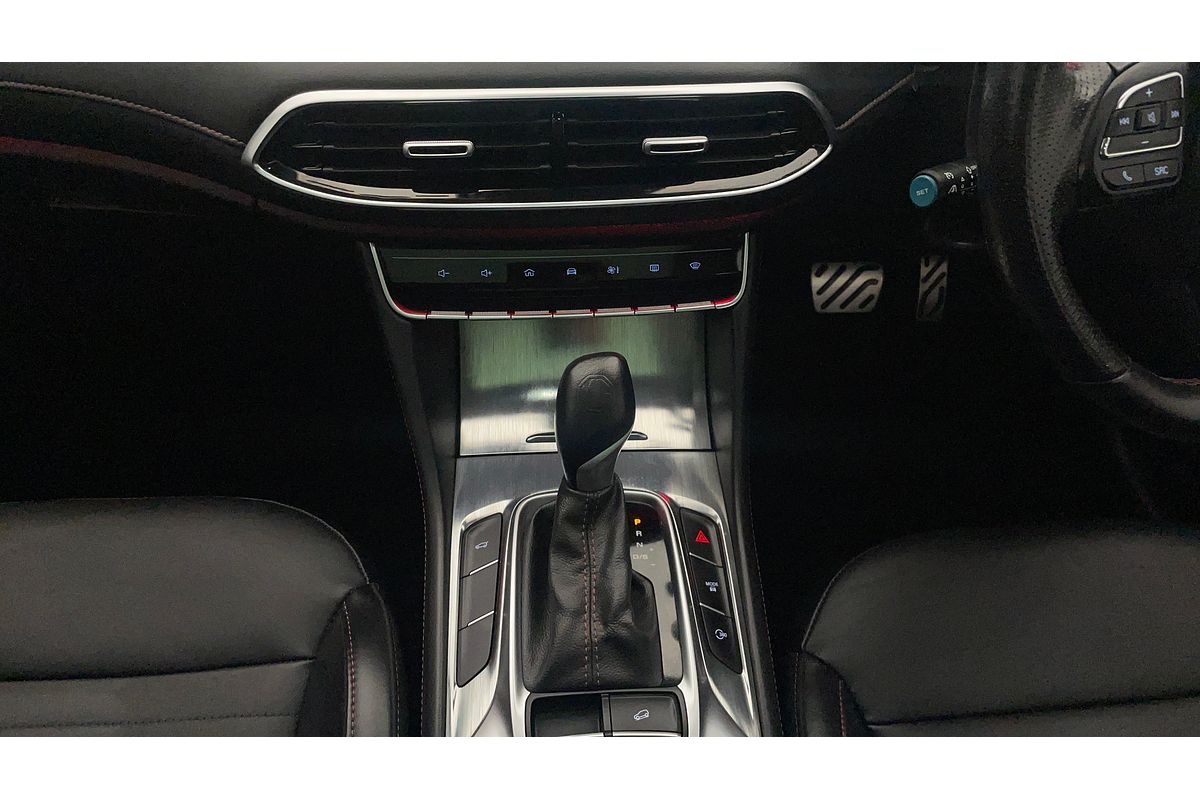 2021 MG HS Essence SAS23