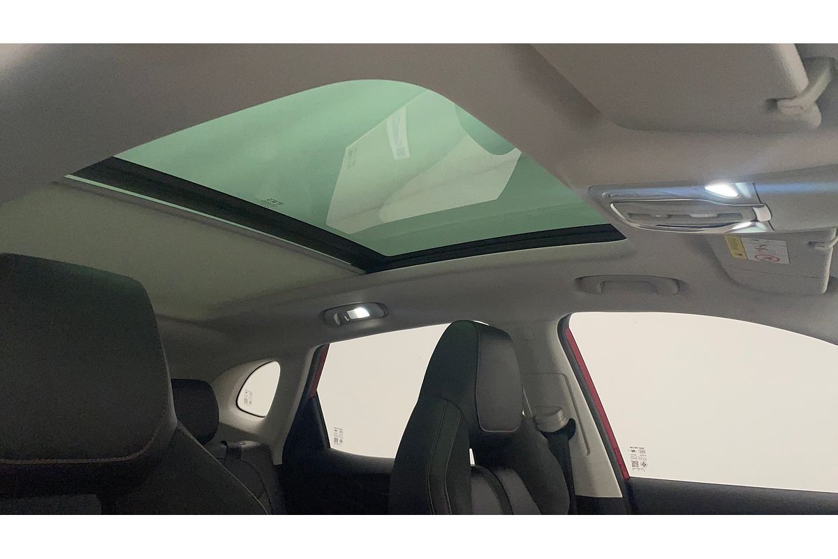 2021 MG HS Essence SAS23