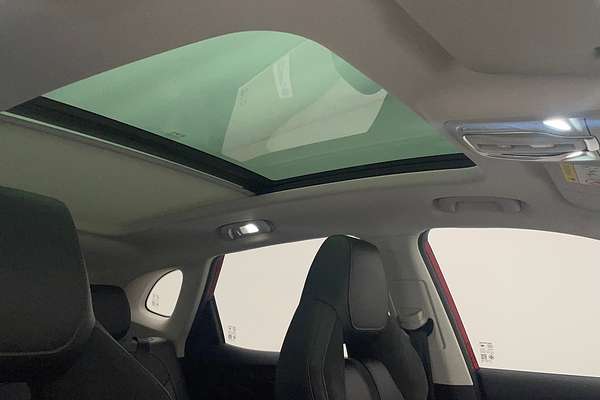 2021 MG HS Essence SAS23