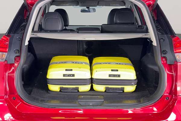 2018 Nissan X-TRAIL ST-L T32 Series II