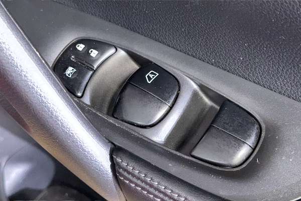 2018 Nissan X-TRAIL ST-L T32 Series II