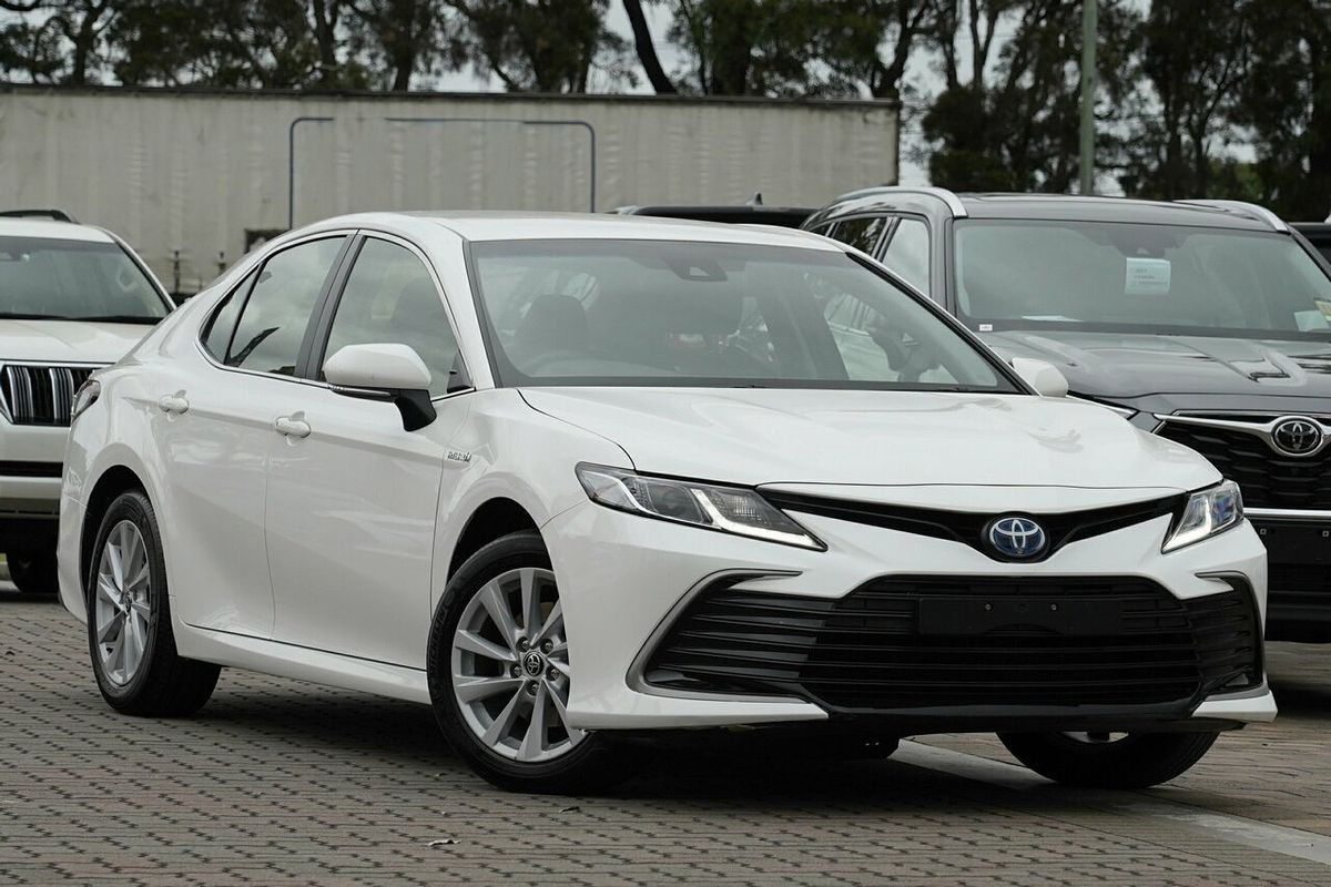 2023 Toyota Camry Ascent AXVH70R