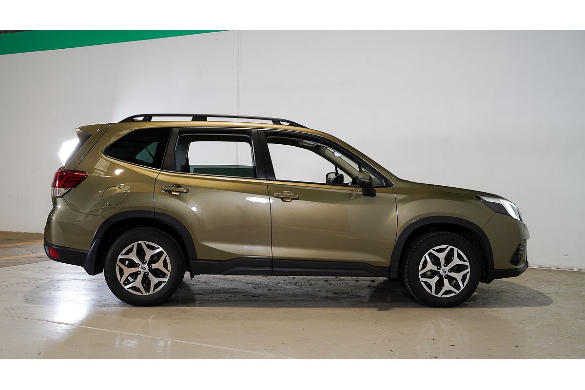 2023 Subaru Forester 2.5i S5