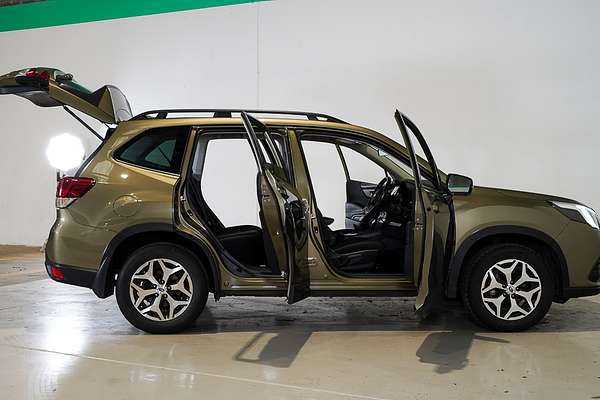 2023 Subaru Forester 2.5i S5