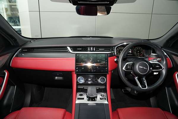 2023 Jaguar F-PACE P250 R-Dynamic SE X761