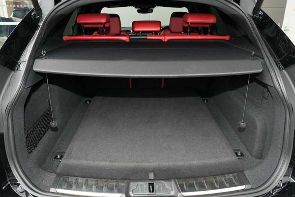 2023 Jaguar F-PACE P250 R-Dynamic SE X761