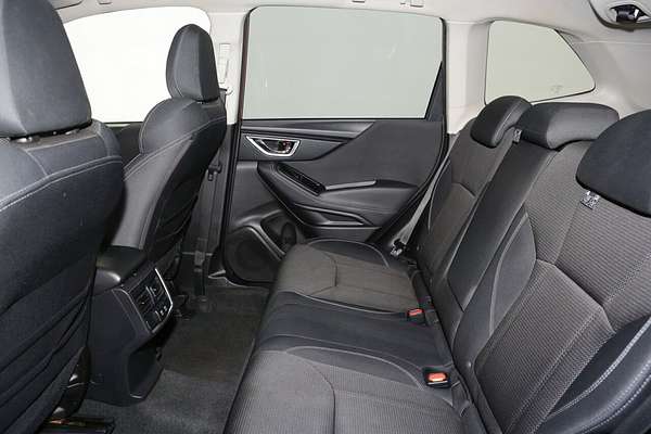 2021 Subaru Forester 2.5i S5