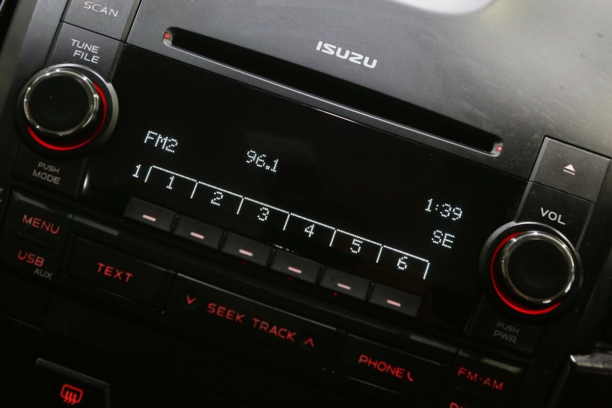 2016 Isuzu D-MAX SX 4X4