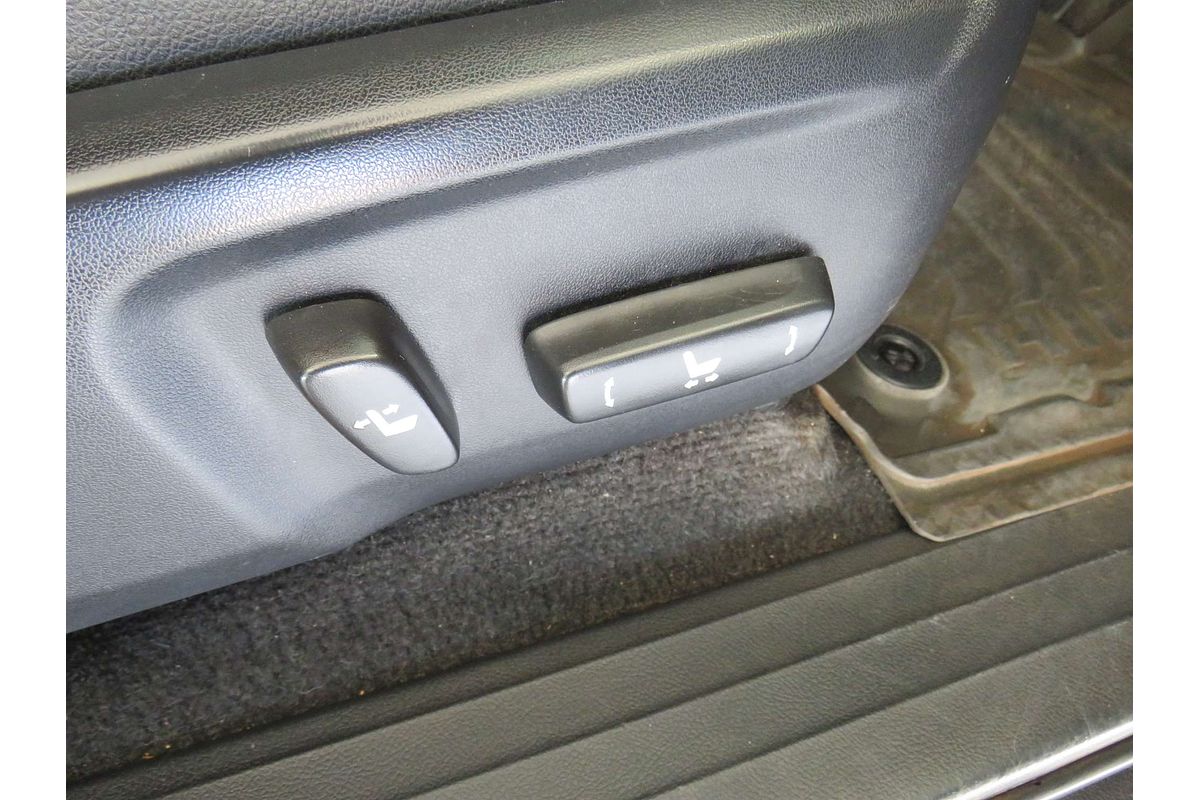 2018 Toyota Hilux Rugged X GUN126R 4X4