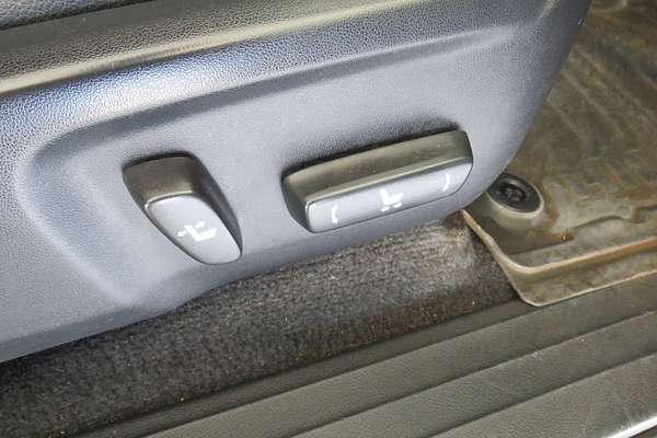 2018 Toyota Hilux Rugged X GUN126R 4X4