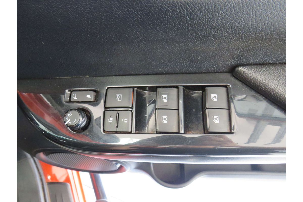 2018 Toyota Hilux Rugged X GUN126R 4X4