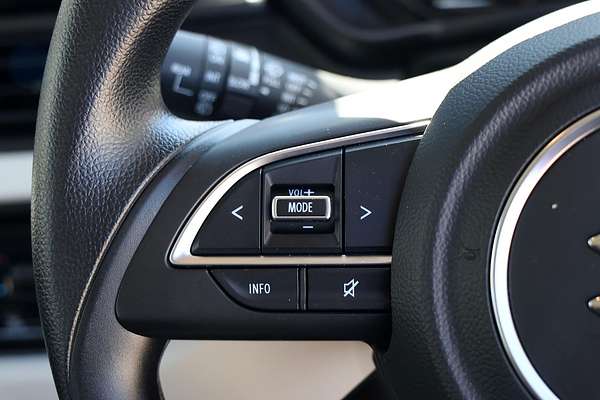 2024 Suzuki Swift Hybrid UZ