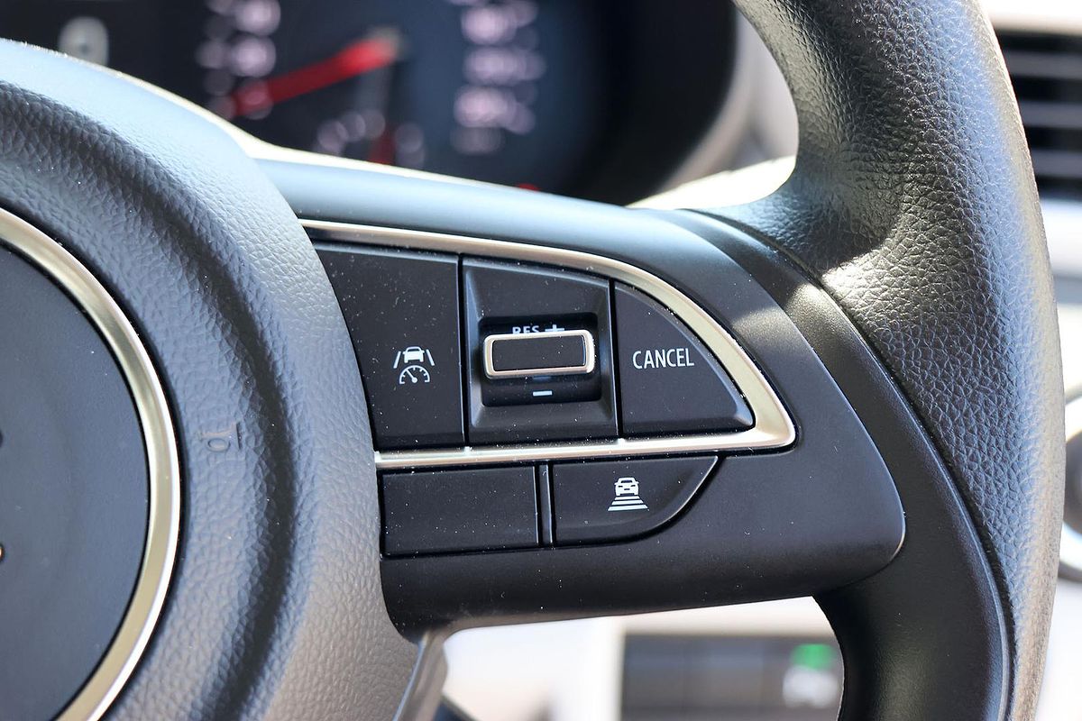 2024 Suzuki Swift Hybrid UZ