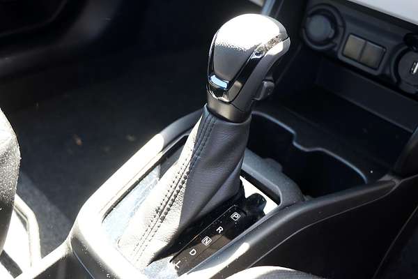 2024 Suzuki Swift Hybrid UZ