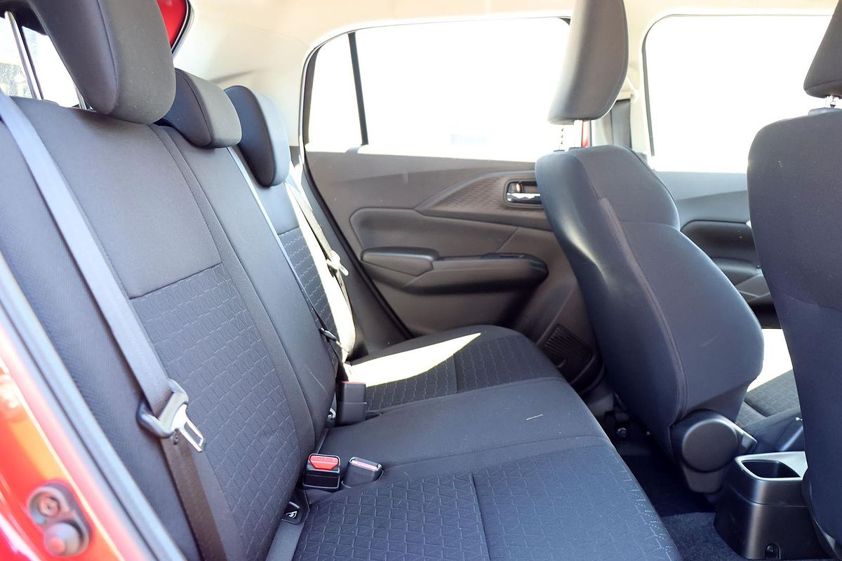 2024 Suzuki Swift Hybrid UZ