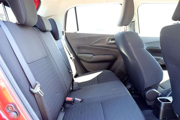 2024 Suzuki Swift Hybrid UZ