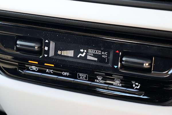 2024 Suzuki Swift Hybrid UZ