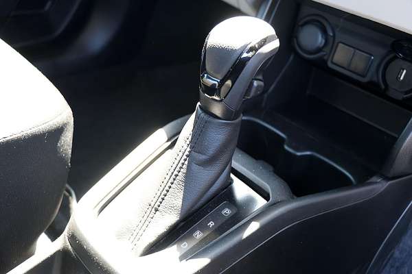 2024 Suzuki Swift Hybrid UZ