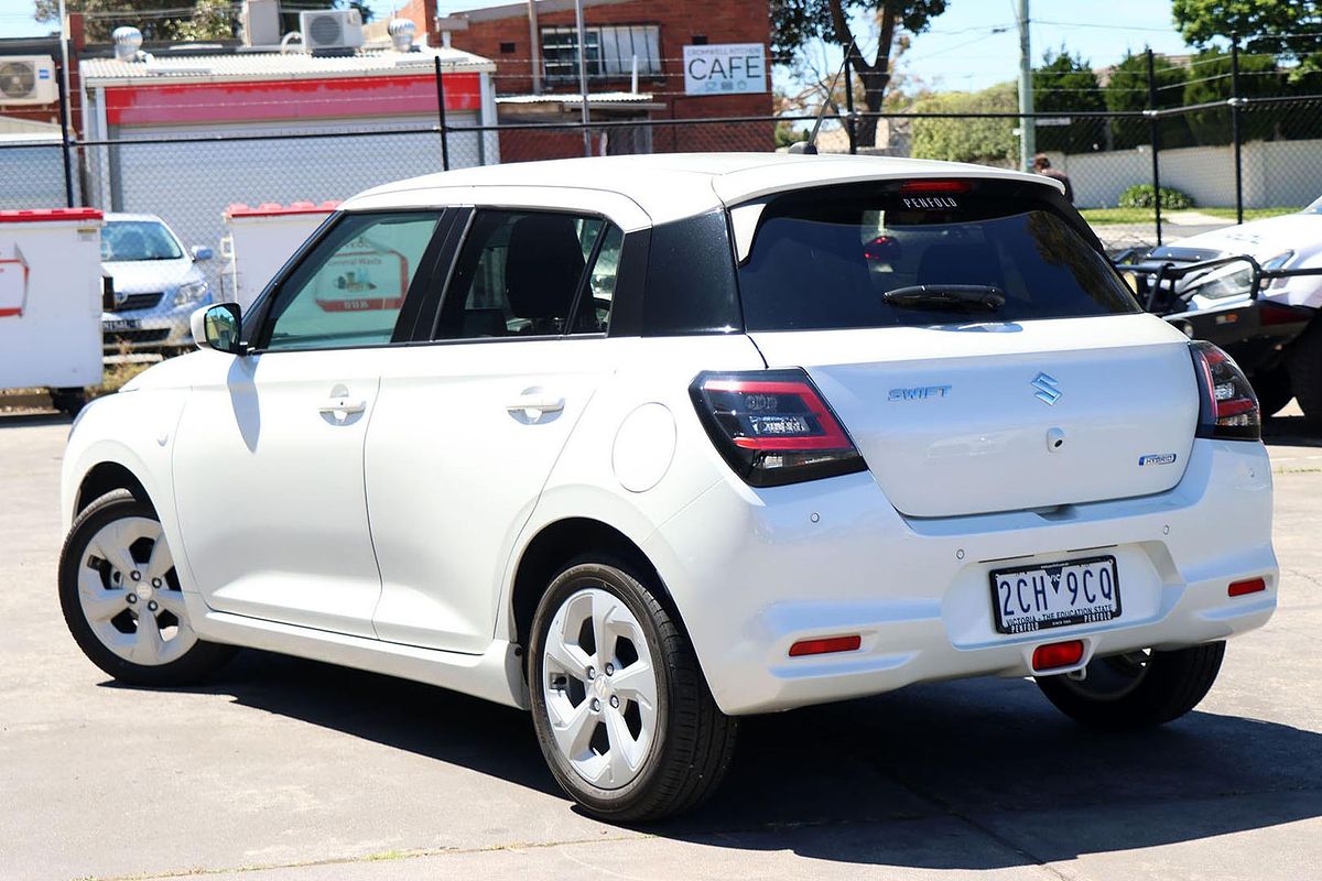 2024 Suzuki Swift Hybrid Plus UZ