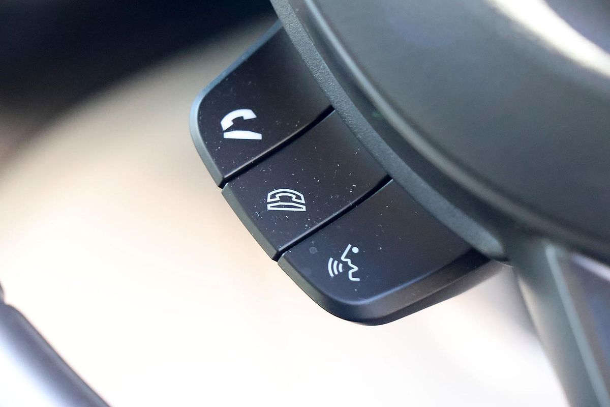 2024 Suzuki Swift Hybrid Plus UZ