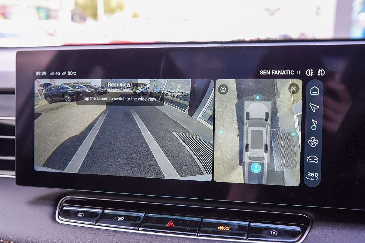 2025 MG HS Super Hybrid Essence AS33P