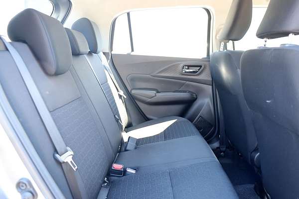 2024 Suzuki Swift Hybrid UZ