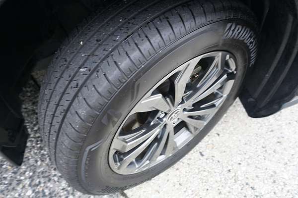 2024 Toyota RAV4 GXL AXAH52R