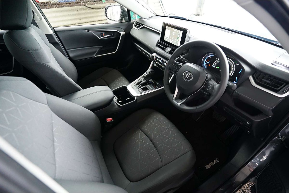 2024 Toyota RAV4 GXL AXAH52R