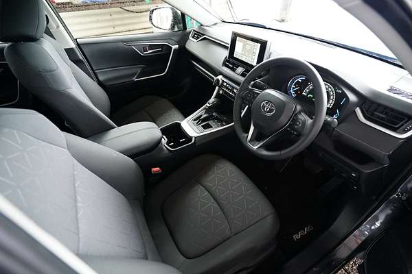 2024 Toyota RAV4 GXL AXAH52R