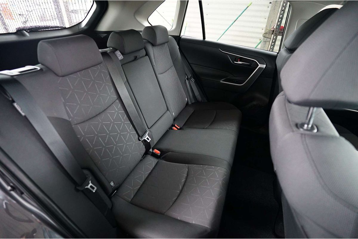 2024 Toyota RAV4 GXL AXAH52R