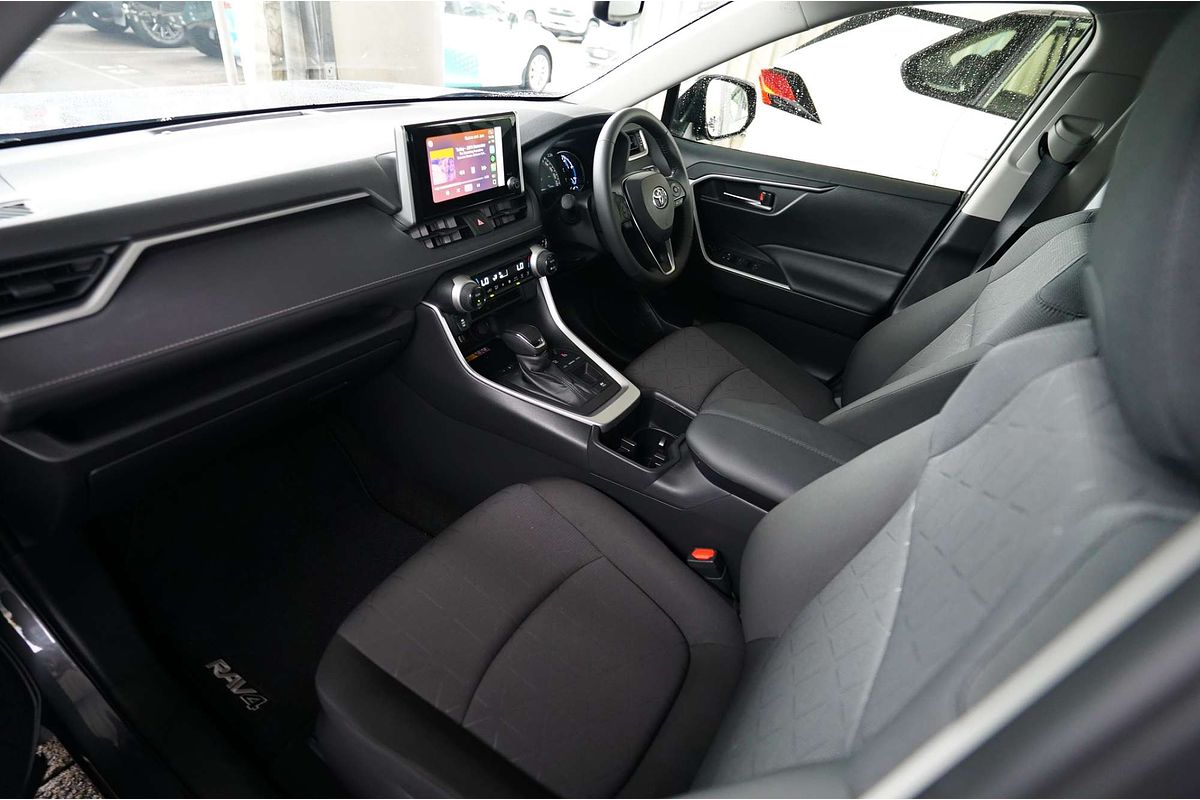 2024 Toyota RAV4 GXL AXAH52R