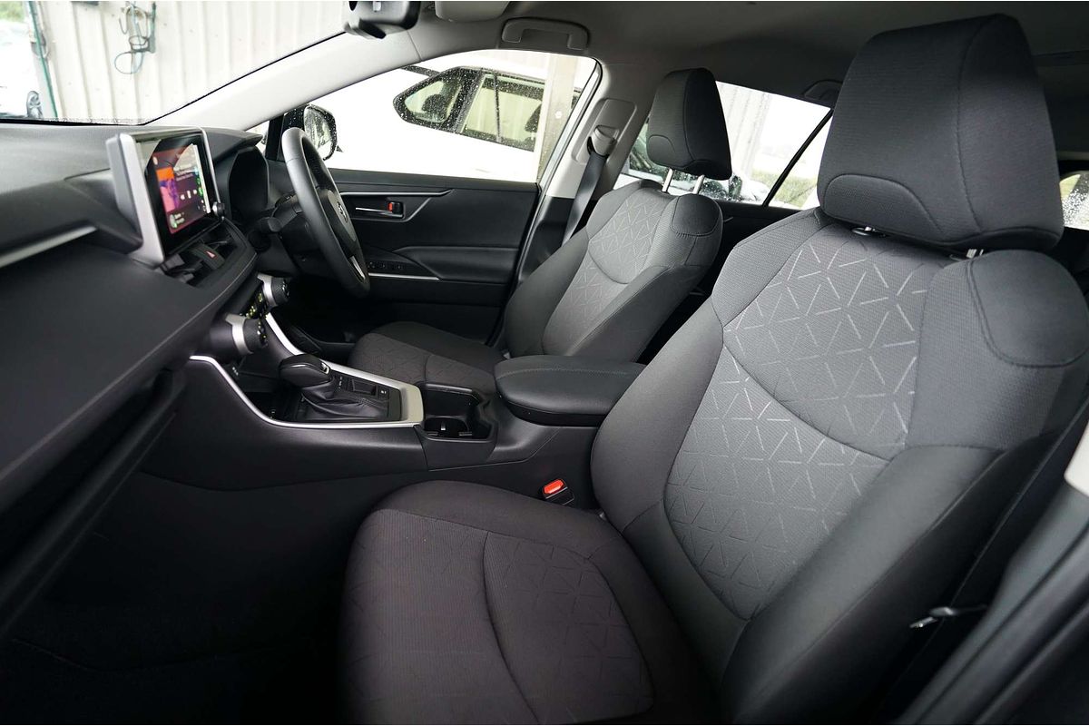 2024 Toyota RAV4 GXL AXAH52R