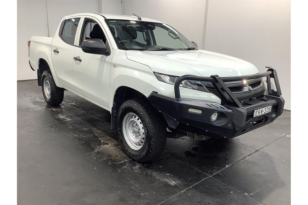 2019 Mitsubishi Triton GLX ADAS MR 4X4