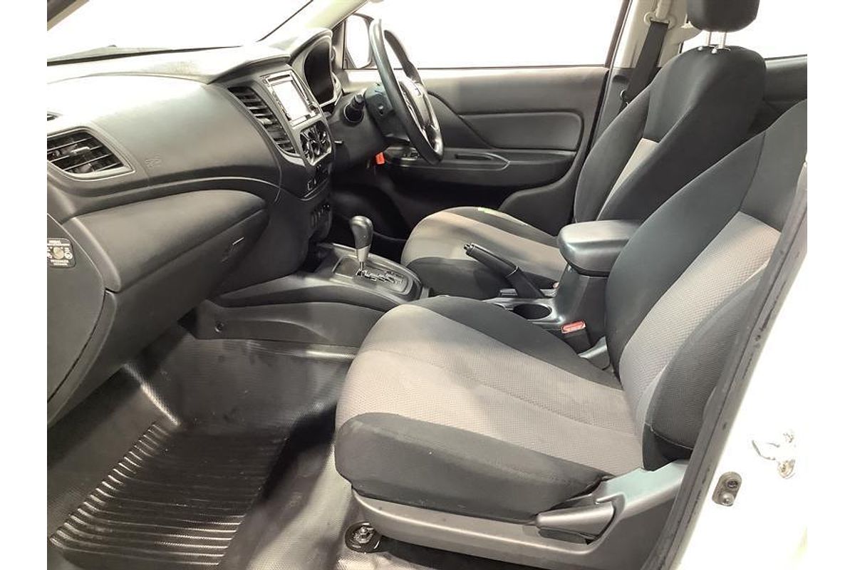 2019 Mitsubishi Triton GLX ADAS MR 4X4