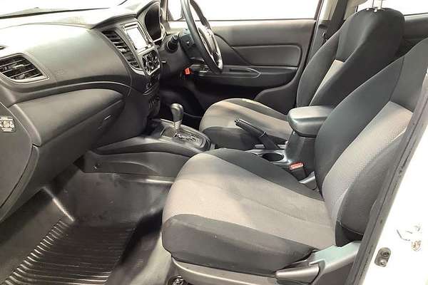 2019 Mitsubishi Triton GLX ADAS MR 4X4