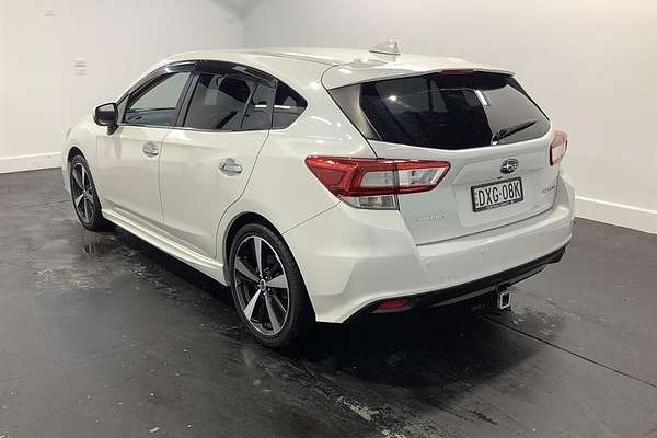 2017 Subaru Impreza 2.0i-S G5