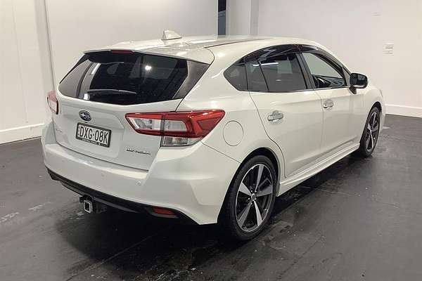 2017 Subaru Impreza 2.0i-S G5