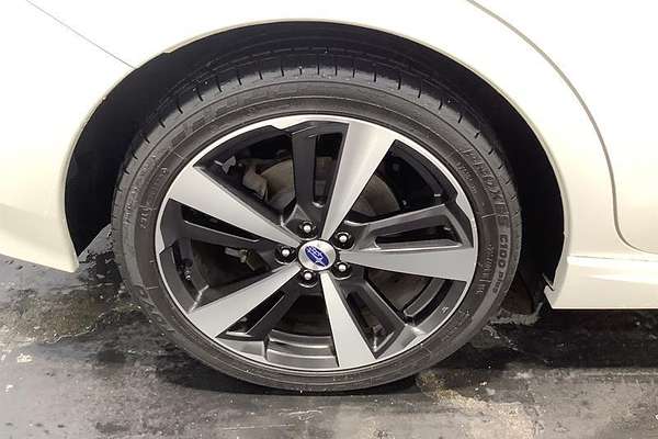 2017 Subaru Impreza 2.0i-S G5