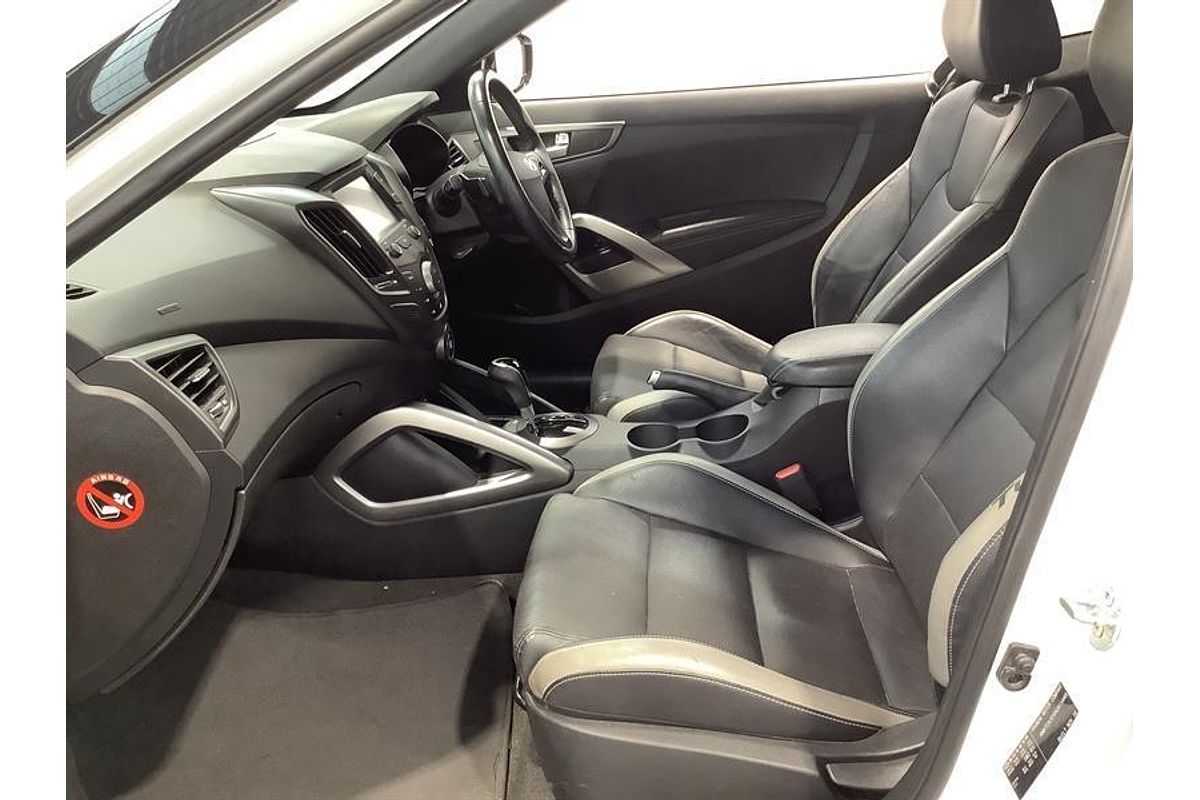 2016 Hyundai Veloster SR Turbo FS5 Series II