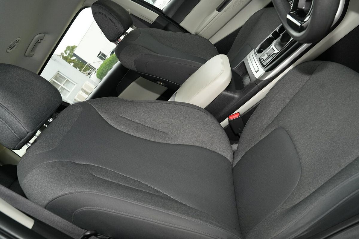 2022 Kia Carnival S KA4